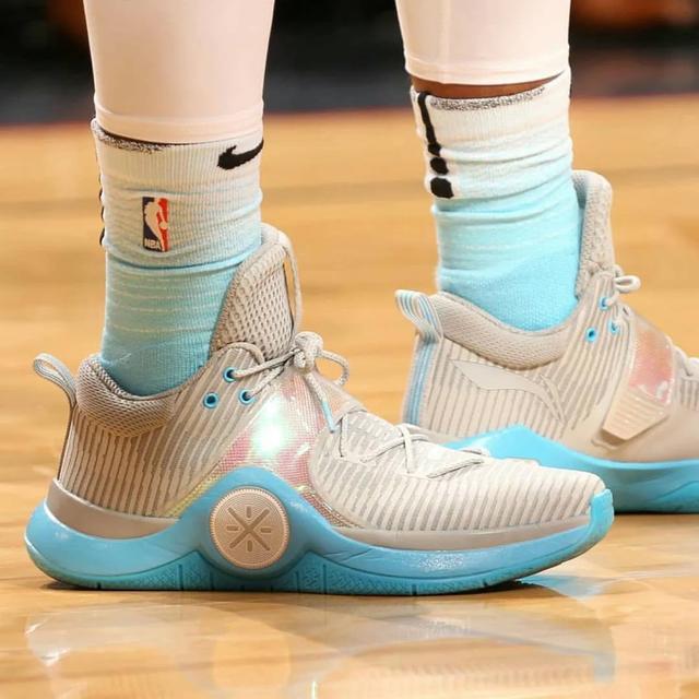 nba战靴韦德 这里有韦德穿上NBA赛场的所有鞋子丨球鞋之路(44)