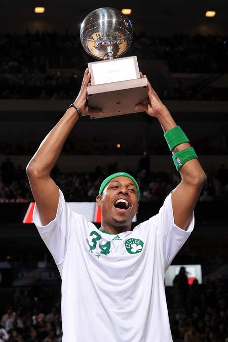 2009年nba三分球大赛 细数近十年NBA全明星三分大赛的冠军得主(11)