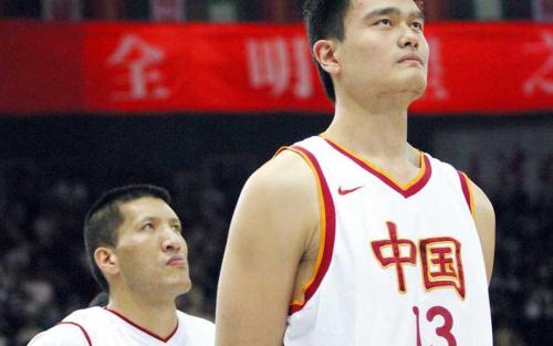 中国篮球未来希望！13岁小将身高已达2米21，天赋出众统治力或超姚明？(3)
