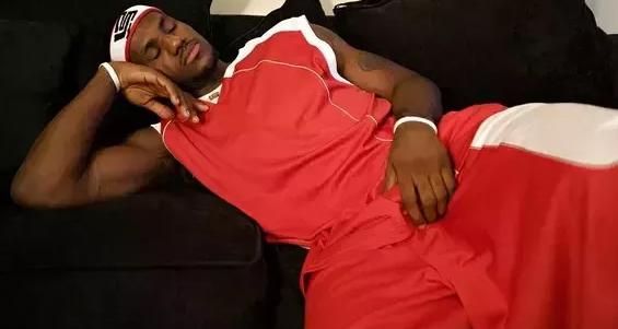 nba球星睡眠 nba球员每天的睡眠时间是多少(4)