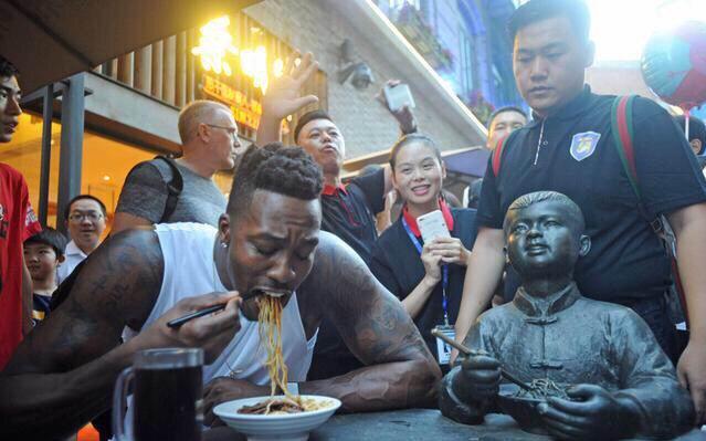 nba球员怎么喜欢吃汉堡 NBA球员不止喜欢汉堡炸鸡(4)