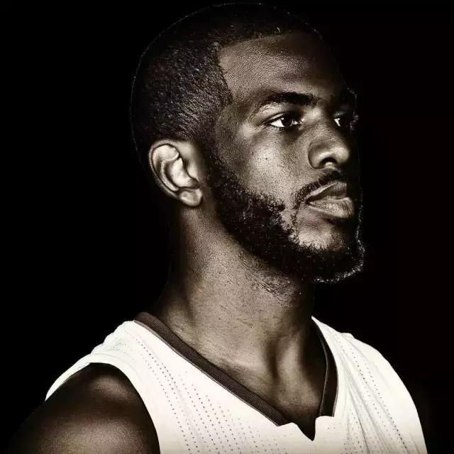 黑白人物nba 黑白镜头下的NBA明星(6)
