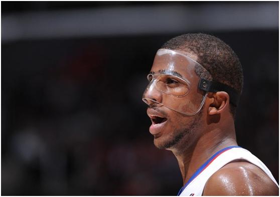 带面罩的nba退役球员 NBA中戴过面具的球星(4)