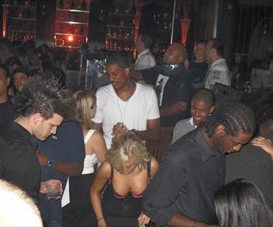 喝醉的nba球员 NBA球员喝酒后的众生相(11)