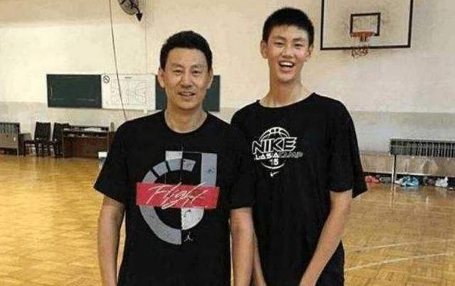 男篮国家队主帅李楠之子，17岁2米16，男篮接班人横空出世！(6)