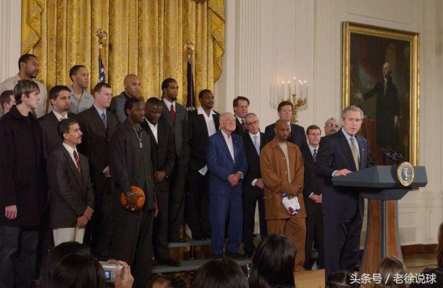 nba热火白宫 盘点历史上NBA总冠军球队拜访白宫的那些事儿——总统和总冠军(14)