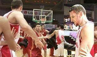 中国男篮暴力事件大盘点，明明是打架为何带着篮球？(3)