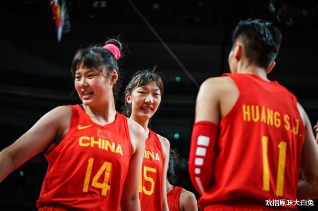 CCTV5+直播中国女篮VS澳大利亚，李月汝优势大，进8强能否拿奖牌(3)