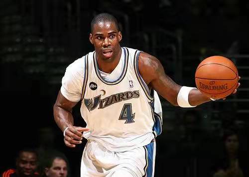 情怀篮球系列-NBA 07-08赛季，十大强力大前锋，攻守兼备！(3)