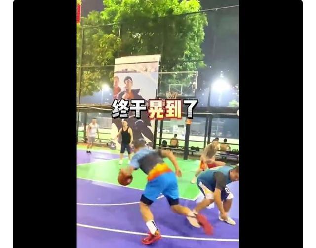 广东训练师现身野球场，疑似灵魂拷问中国篮球，强于大部分CBA球员(5)