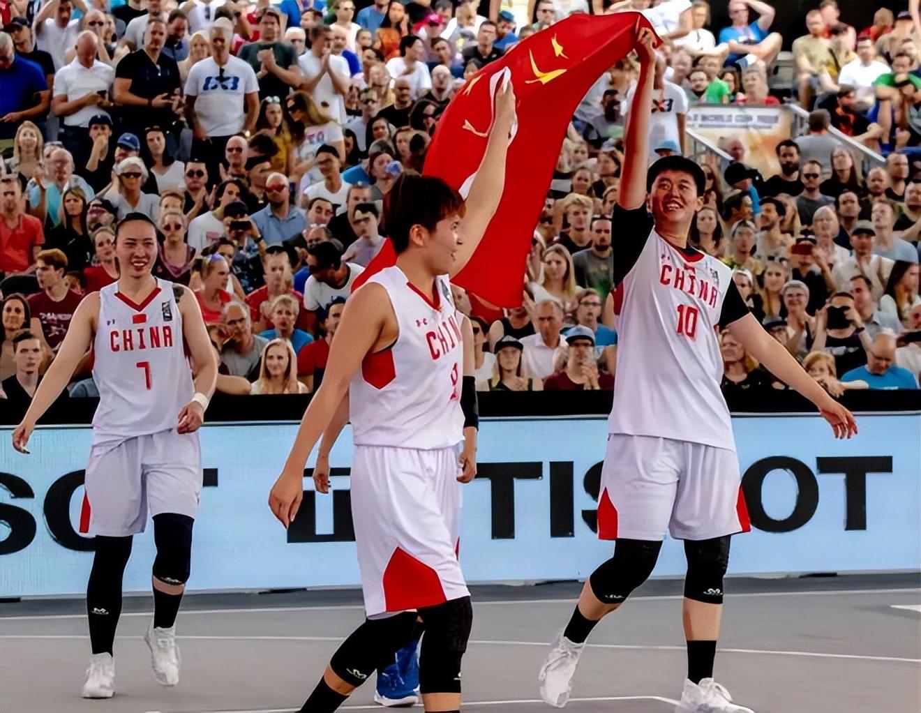 央视直播！中国女篮开启卫冕之路，三人篮球世界杯首日大名单出炉(1)