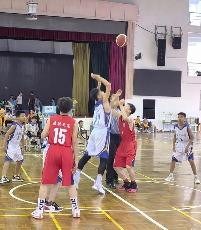 单场86分19篮板！广东12岁篮球少年虐爆同龄人，朱芳雨已招致麾下(4)