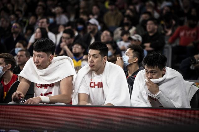 中国男篮缺少高水平比赛历练 两战澳洲体会差距(2)
