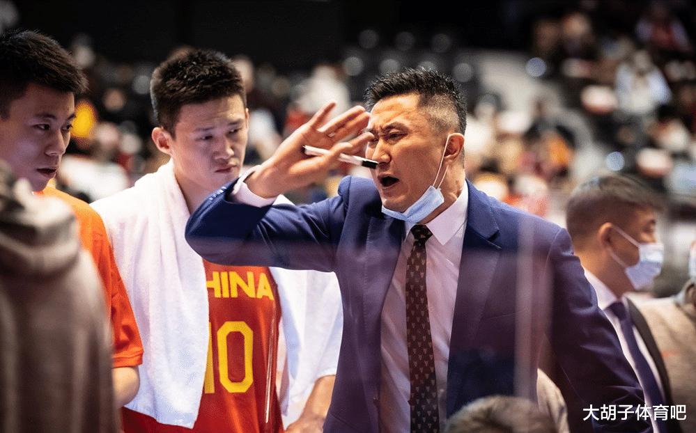 闹大了！中国男篮惨败事态升级，前男篮队长发声，第1责任人曝光(4)