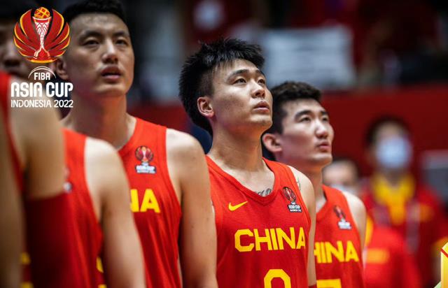 中国篮球是不是糟糕透了？苏群掏心窝的一席话，说得很有道理(7)