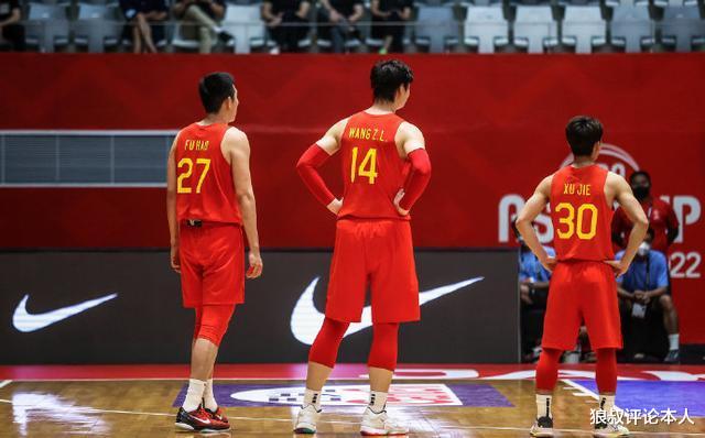 中国男篮最新14人出炉，辽宁3人，广东球队5人，周琦时代来临(2)