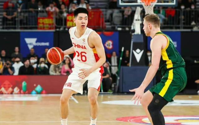 中国篮球好消息！四位潜力新星或告别CBA，未来让人期待(3)