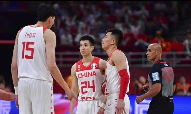 中国男篮热身迎战伯克利分校，世锦赛前最后检验阵容，周琦该出场(1)