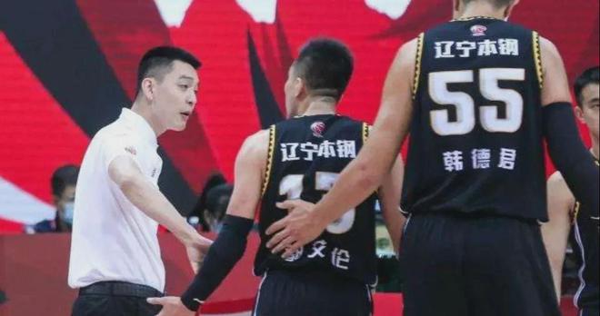 辽篮最应该换掉杨鸣，他真不适合做教练，冠军和他没多大关系？(1)