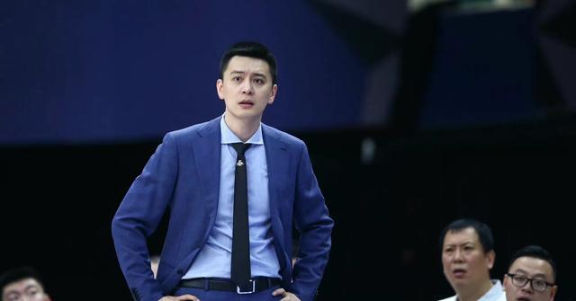 CBA宣布最新决定，辽宁男篮收到意外惊喜，杨鸣下赛季不再低调(1)