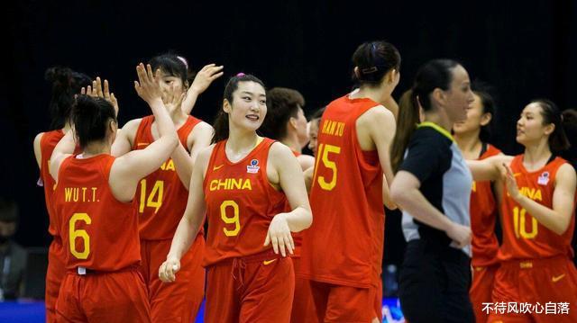 中国女篮又添顶级前锋！1米95攻防兼备 曾狂砍42+8 搭档双塔受期待(6)