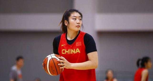 中国女篮63分大胜韩国队，女版勒布朗詹姆斯六中五，闪耀全场(6)