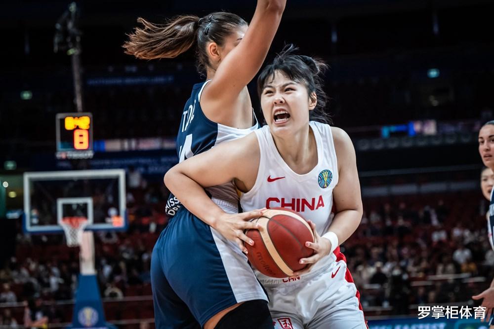 中国女篮赢球=男篮噩耗！又一优势让男队没面子，替补不会打球了(2)