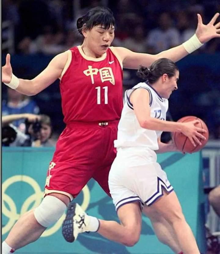 陈道宏、郑武等篮球名宿谈中国女篮：她们本身就是强队，这是几代人的努力(1)