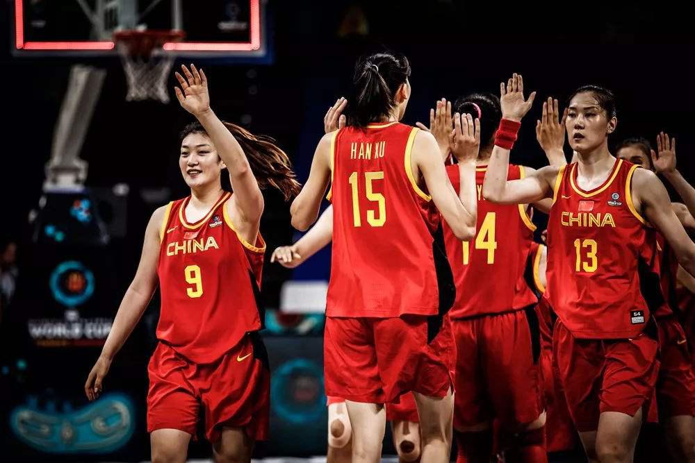 国际篮联官宣，中国女篮喜从天降，李梦升级，姚明荣光。(2)