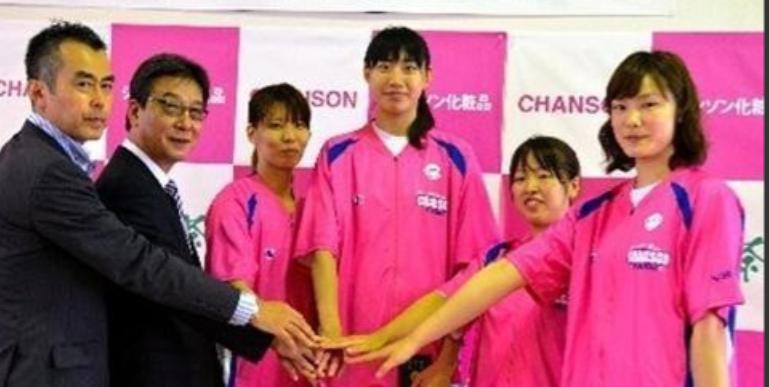 中国女篮最大叛徒李明阳扬言：“打败中国女篮是我最快乐的事情。”(4)