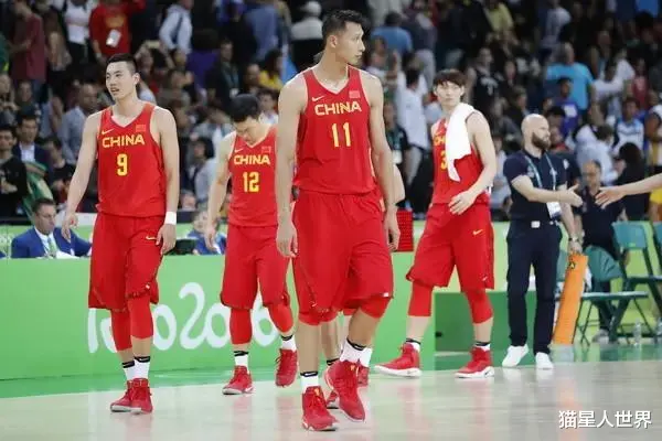 中国男篮战胜伊朗男篮，黑子们突然闭嘴了(3)