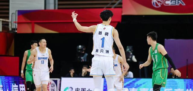 中国男篮挑战上海队，首发五人大调整，李春江有望大胜10分以上(2)