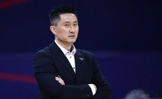 不偏不倚，从五个方面浅析本赛季广东男篮掌舵人朱芳雨的功与过(1)