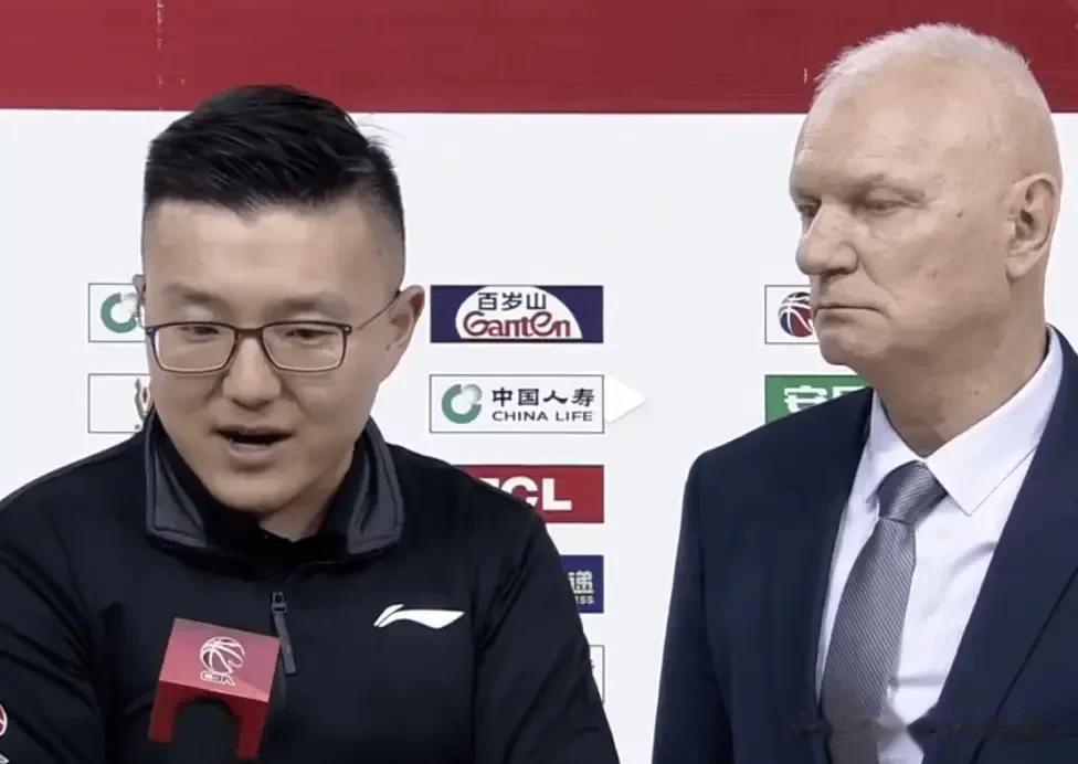 篮球记者贾磊：我认为北京没有机会在辽宁身上拿到胜利，不要被淘汰吉林进攻所迷惑；北(4)