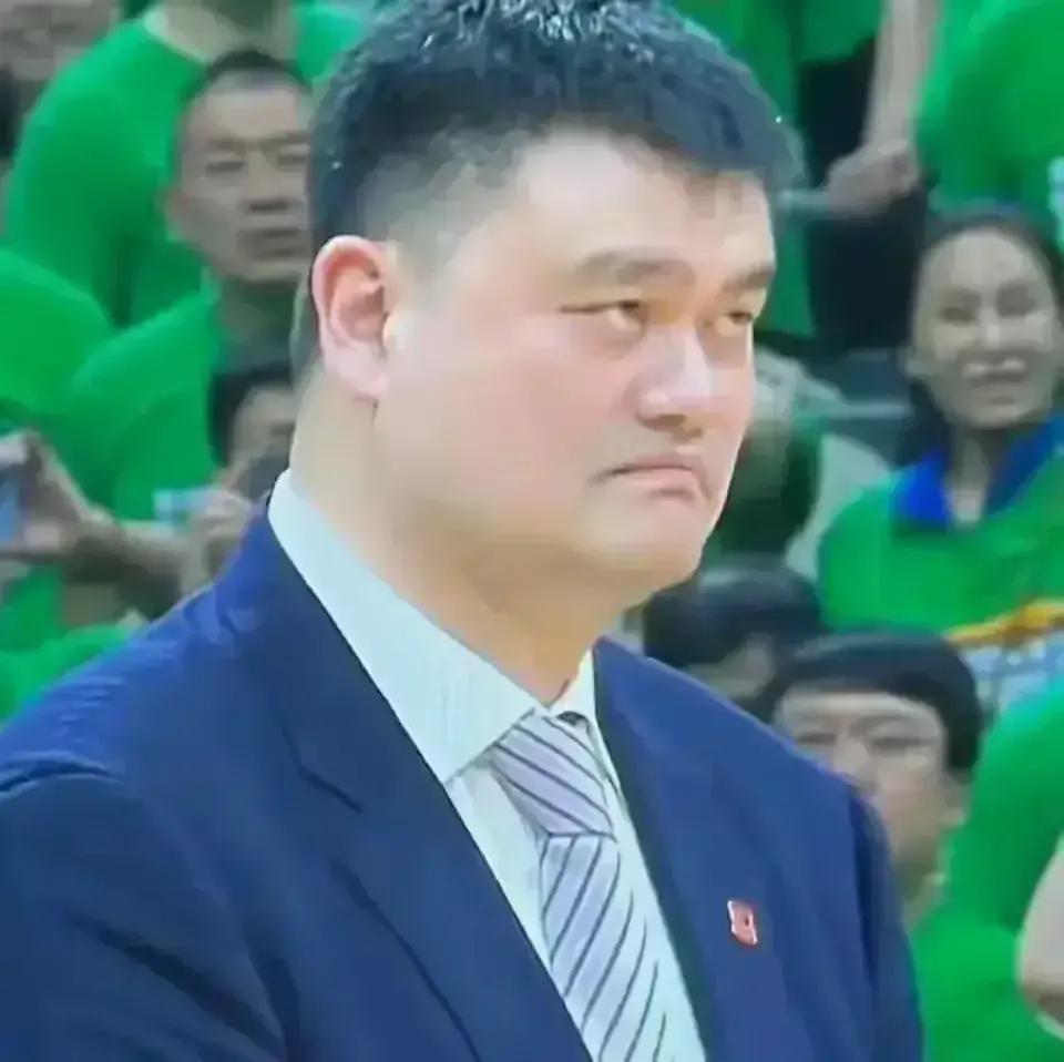 提议：2023~2024赛季，辽宁不要冠军了，三连冠更不要讲，这都是为中国篮球好(1)