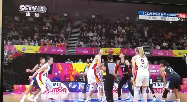 日本女篮大胜澳大利亚！中国女篮争冠难度不小？(1)
