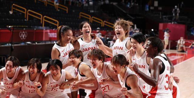 日本女篮大胜澳大利亚！中国女篮争冠难度不小？(2)