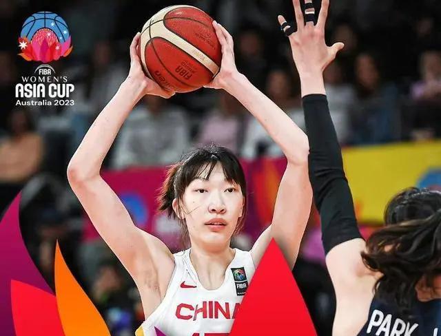 日本女篮大胜澳大利亚！中国女篮争冠难度不小？(3)