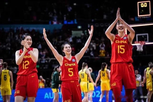 中国女篮大战澳大利亚！能赢吗？
亚洲杯中国女篮已经完成前四任务，
成功拿到奥运资(1)