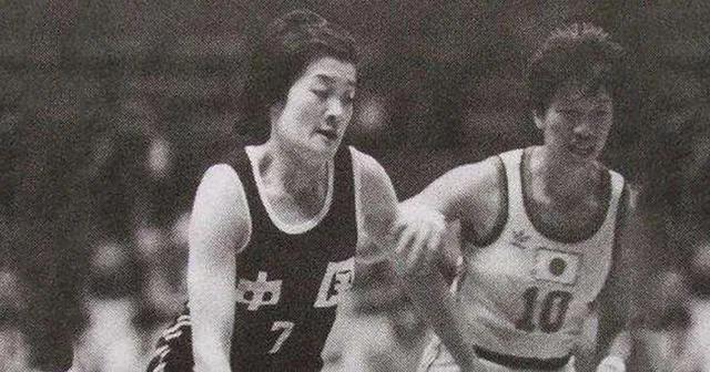 中国女篮历史十大球星，随便来两个任凭日本三分投疯她都赢不了！(6)