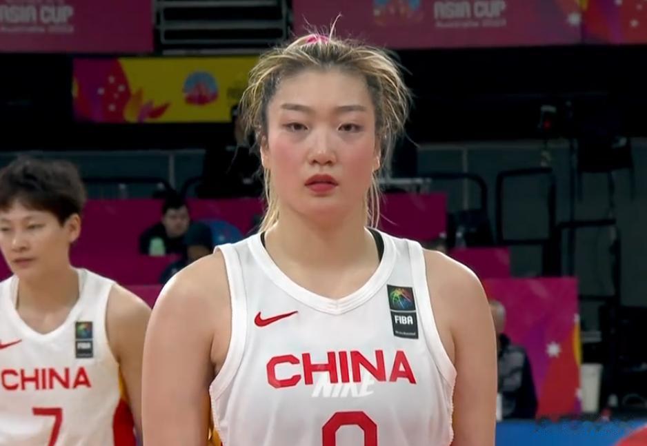 中国女篮的中流砥柱只有三个人，成为无法辩驳的事实……
1、   李梦：勒布朗-梦(1)
