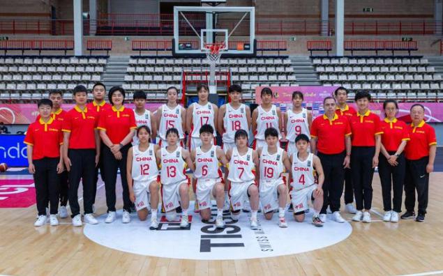 中国女篮时隔12年再夺亚洲杯冠军，可U19、U16女篮却连遭惨败！(5)