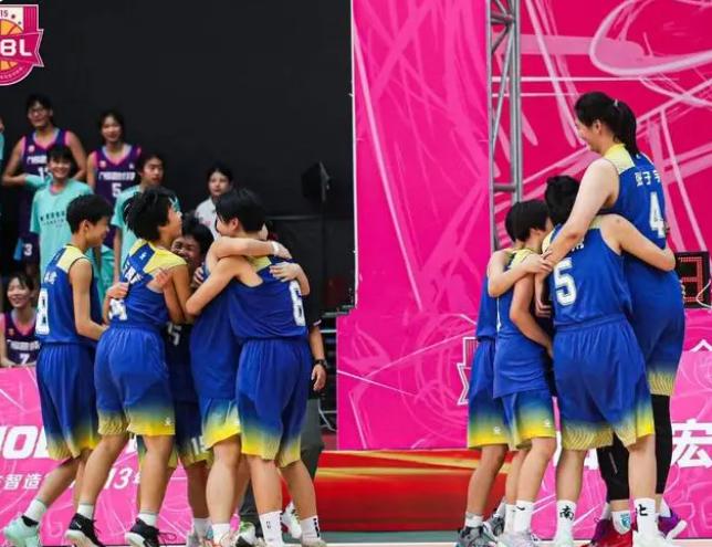 中国女篮时隔12年再夺亚洲杯冠军，可U19、U16女篮却连遭惨败！(11)