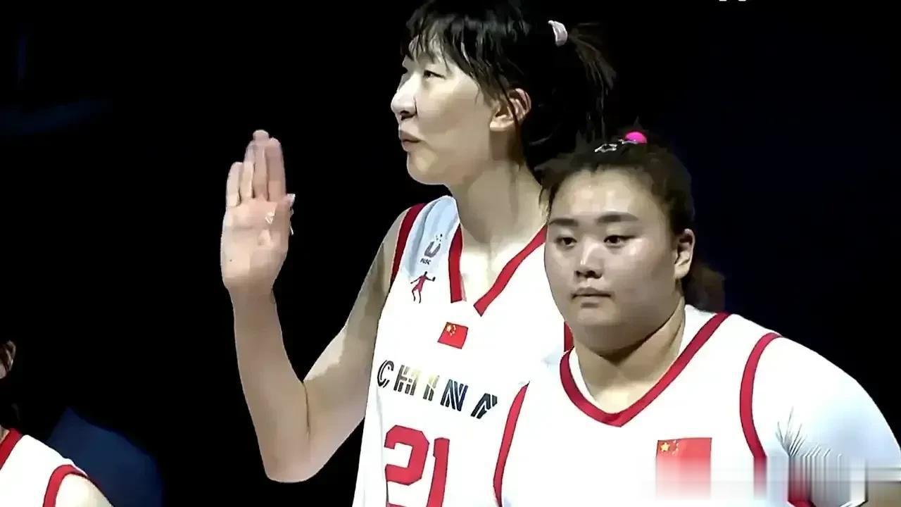 昨天看了大运会女篮和台北队的比赛，老实说女篮要是没有韩旭基本会输球的，台北队的战(1)