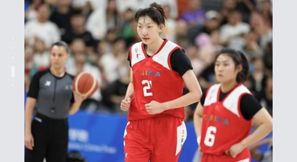 中国女篮表现神勇，以83: 61击败中国台北(3)
