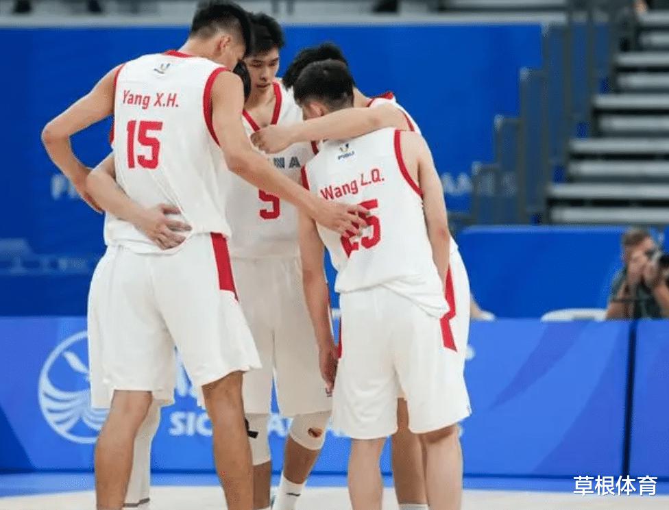 扬眉吐气！中国男篮22分大胜日本队，单节22-12、21-13，干得漂亮(3)