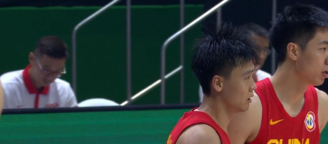中国男篮VS菲律宾比赛前瞻，取胜密码：防住克拉克森和弃用王哲林(3)