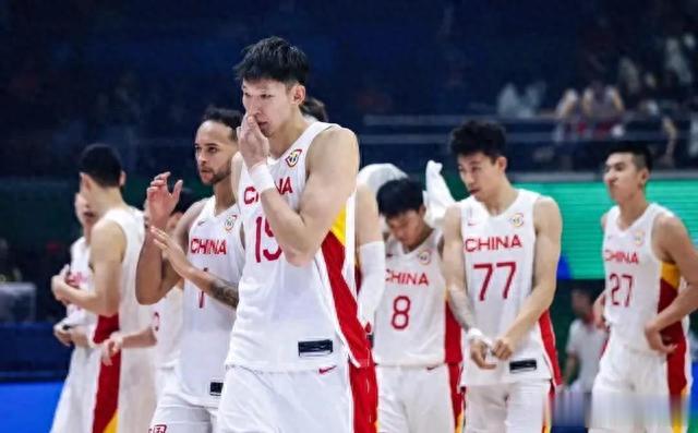 中国男篮不仅输掉了脸面和尊严，更输掉了国内球迷最后一丝期盼！(2)