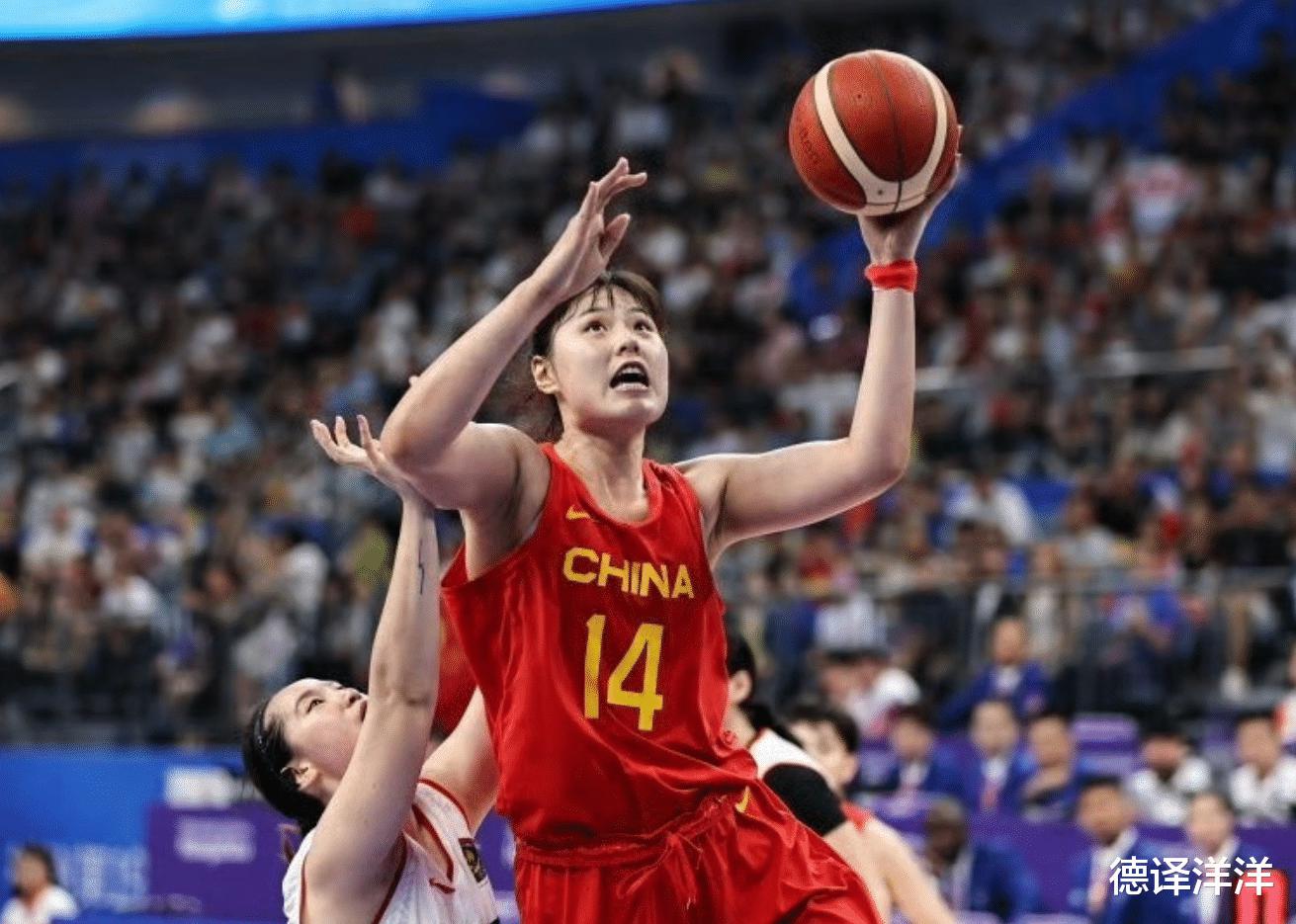连续两场得分王！伤愈归来更进步，中国女篮太强啦！(2)