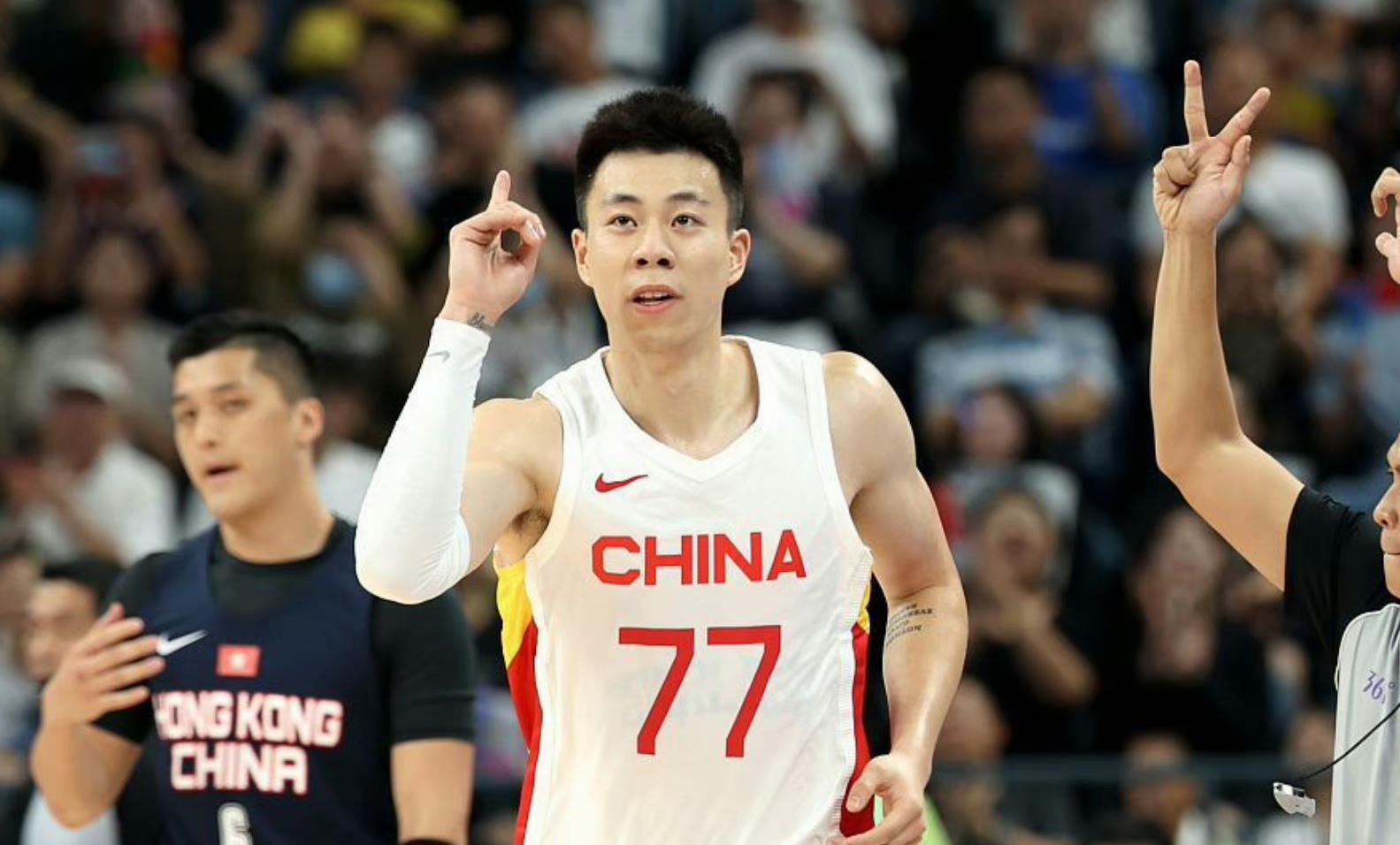 中国男篮95-50中国香港，球员点评：3人优异，3人良好，2人不及格！(3)